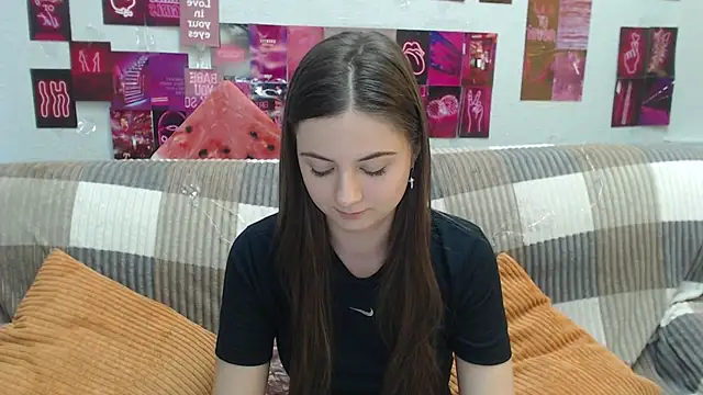 MilanaRoza online show from June 2026 12:44:02 PM