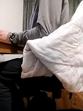 25mitch online show from February 2026 06:34:02 PM