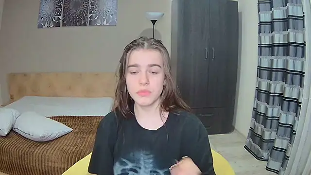 ShelyMoon online show from March 2025 12:07:02 AM