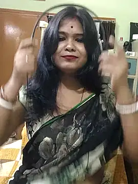 Snapshot of yoursweety09 chatting on October 2025 01:43:02 PM yoursweety09 online show from October 2025 01:43:02 PM