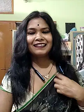 Snapshot of yoursweety09 chatting on November 2025 01:43:01 PM yoursweety09 online show from November 2025 01:43:01 PM