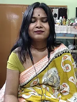 Snapshot of yoursweety09 chatting on February 2026 05:38:01 AM yoursweety09 online show from February 2026 05:38:01 AM