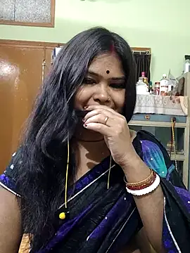 yoursweety09 online show from May 2026 01:49:02 PM
