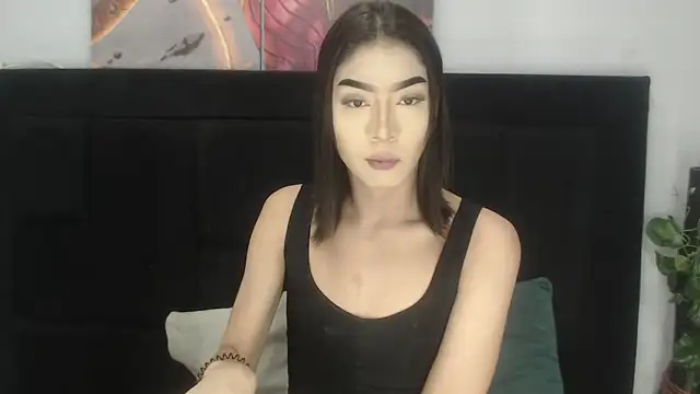 Eban Dustan online show from November 2025 06:07:02 PM