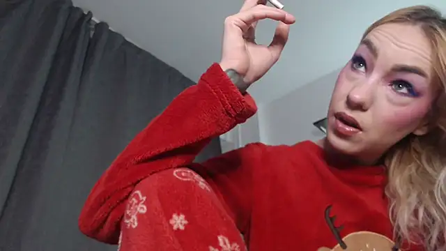 LetsGetMessyBBy online show from February 2025 05:53:01 PM