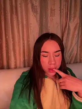 Im Valen Cute online show from March 2026 03:12:01 AM