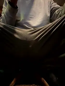 Snapshot of KBD85 chatting on January 2026 06:08:01 AM KBD85 online show from January 2026 06:08:01 AM