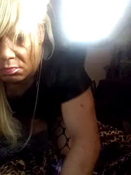 Snapshot of Cumhrd777 chatting on September 2025 09:03:02 AM Cumhrd777 online show from September 2025 09:03:02 AM