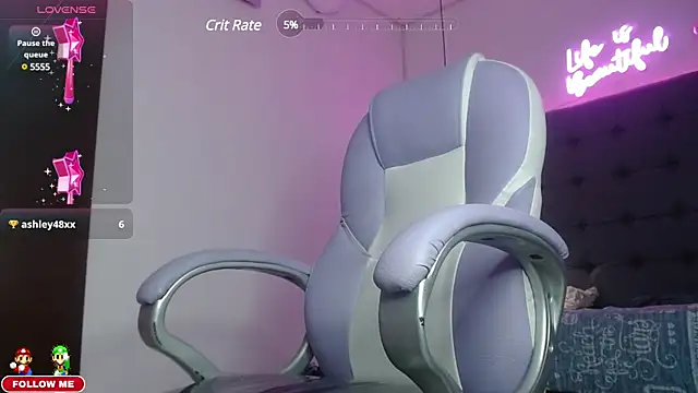 Snapshot of Dyla_n18 chatting on January 2025 02:22:02 AM Dyla n18 online show from January 2025 02:22:02 AM