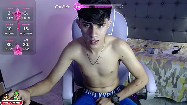 Snapshot of Dyla_n18 chatting on February 2025 10:24:01 PM Dyla n18 online show from February 2025 10:24:01 PM