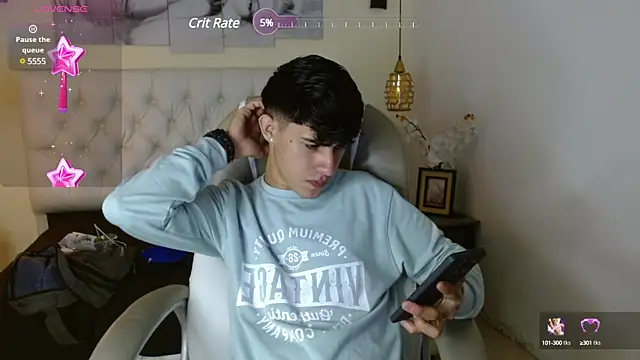 Snapshot of Dyla_n18 chatting on March 2025 07:48:01 PM Dyla n18 online show from March 2025 07:48:01 PM