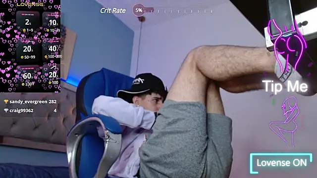 Snapshot of Dyla_n18 chatting on March 2025 06:40:01 AM Dyla n18 online show from March 2025 06:40:01 AM