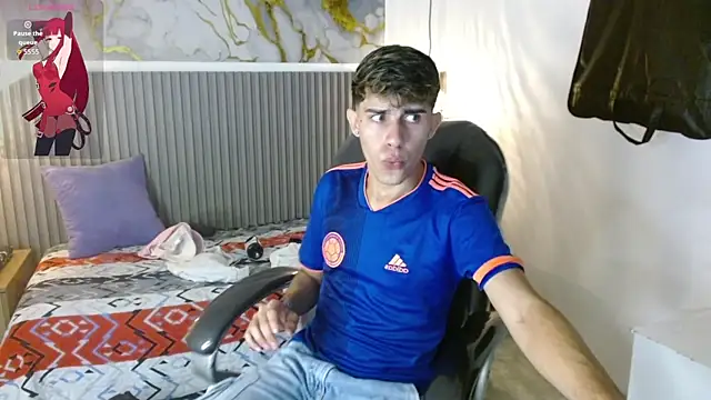 Snapshot of Dyla_n18 chatting on September 2025 10:00:01 PM Dyla n18 online show from September 2025 10:00:01 PM