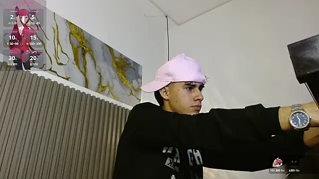 Snapshot of Dyla_n18 chatting on September 2025 10:57:02 PM Dyla n18 online show from September 2025 10:57:02 PM