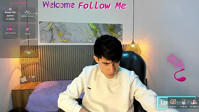 Dyla n18 online show from June 2026 09:26:01 PM