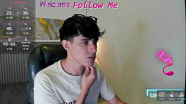 Dyla n18 online show from August 2026 08:14:01 PM