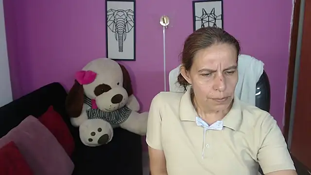 Milf karlye online show from October 2025 02:45:01 AM