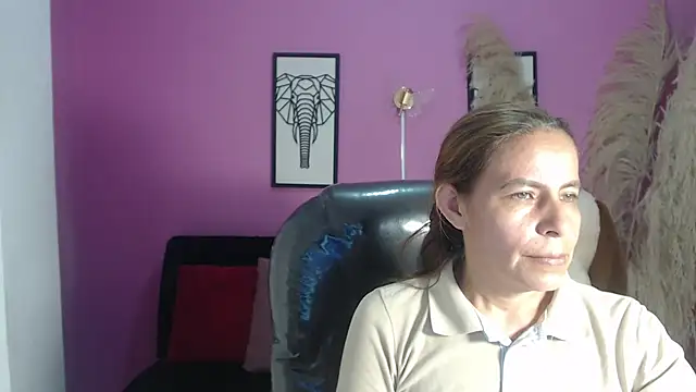 Milf karlye online show from October 2025 02:24:01 AM