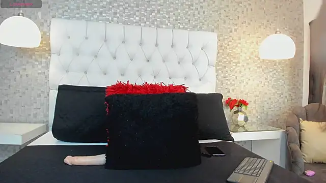 MonserratPeters online show from February 2025 08:13:02 PM