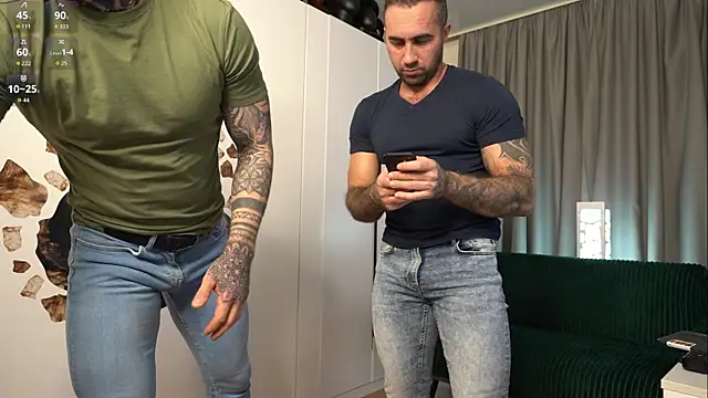 Alex xxx online show from October 2025 01:33:02 PM