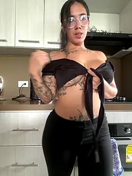 AndyFire69 online show from October 2025 05:54:01 PM