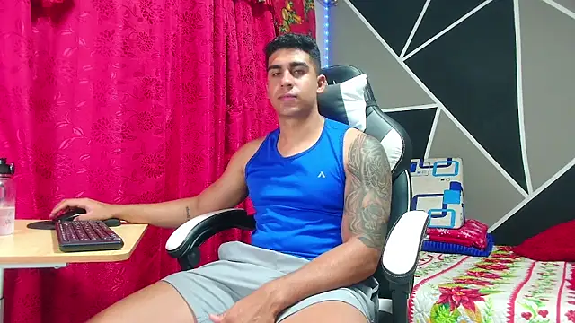 astrom greyy online show from December 2025 12:40:02 AM