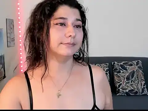 alinabozz1 online show from June 2026 09:50:02 PM