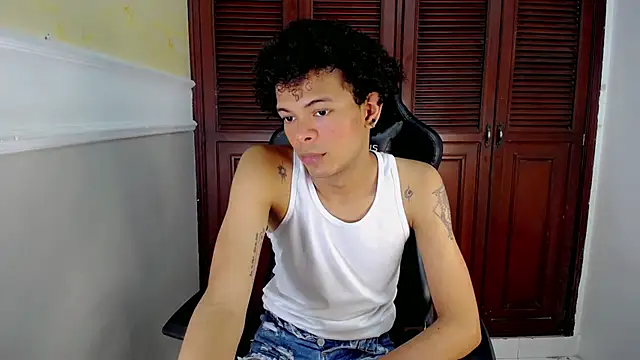 rose Skinny  online show from September 2025 10:26:01 PM