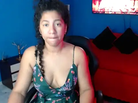 bellacrespalatina online show from November 2025 04:40:01 PM