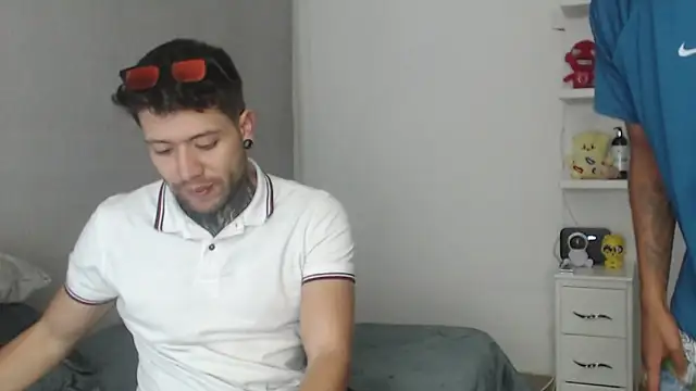  tatho perovich  online show from December 2025 04:41:04 AM
