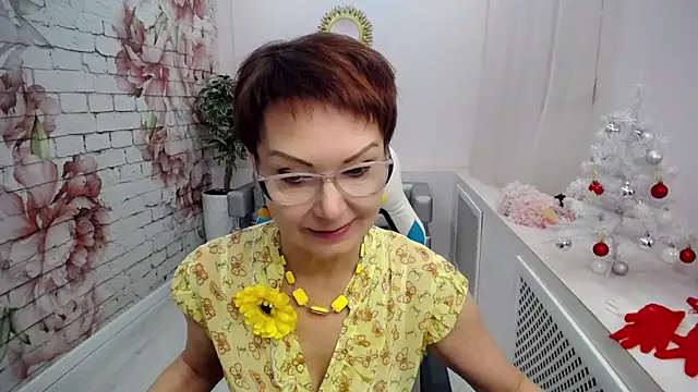 Snapshot of Cutie_Asya chatting on December 2024 04:53:02 AM Cutie Asya online show from December 2024 04:53:02 AM