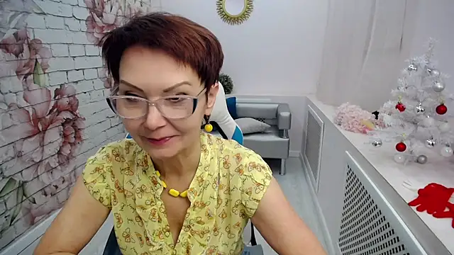 Snapshot of Cutie_Asya chatting on December 2024 08:53:02 AM Cutie Asya online show from December 2024 08:53:02 AM