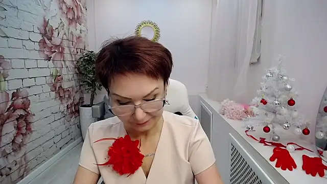 Snapshot of Cutie_Asya chatting on December 2024 05:05:02 AM Cutie Asya online show from December 2024 05:05:02 AM