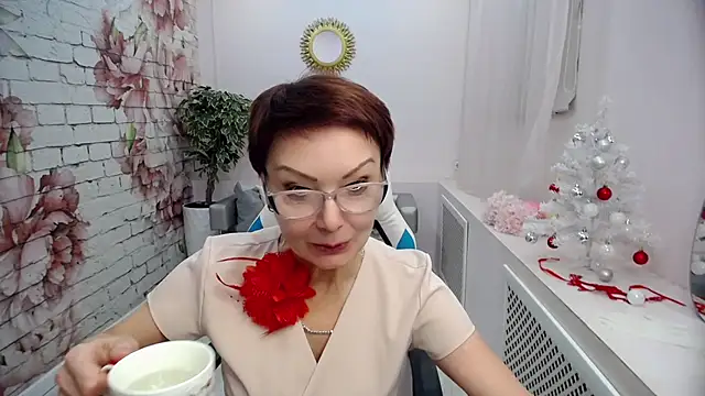 Snapshot of Cutie_Asya chatting on December 2024 11:22:01 AM Cutie Asya online show from December 2024 11:22:01 AM