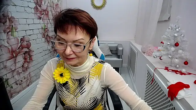 Snapshot of Cutie_Asya chatting on January 2025 11:33:01 AM Cutie Asya online show from January 2025 11:33:01 AM