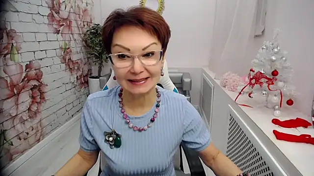 Snapshot of Cutie_Asya chatting on January 2025 04:55:01 AM Cutie Asya online show from January 2025 04:55:01 AM