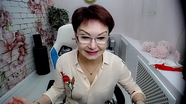 Snapshot of Cutie_Asya chatting on January 2025 04:50:01 AM Cutie Asya online show from January 2025 04:50:01 AM