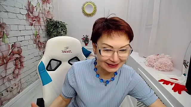 Snapshot of Cutie_Asya chatting on February 2025 08:20:01 AM Cutie Asya online show from February 2025 08:20:01 AM