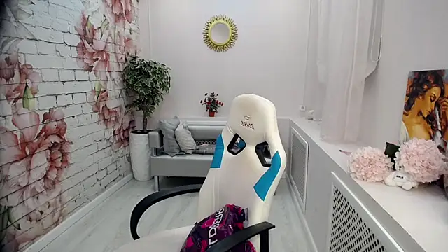 Snapshot of Cutie_Asya chatting on November 2025 04:14:02 AM Cutie Asya online show from November 2025 04:14:02 AM