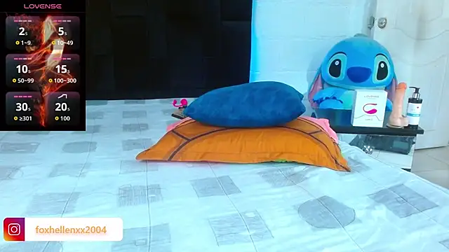 Snapshot of foxhellenxxxx chatting on September 2025 03:08:02 AM foxhellenxxxx online show from September 2025 03:08:02 AM