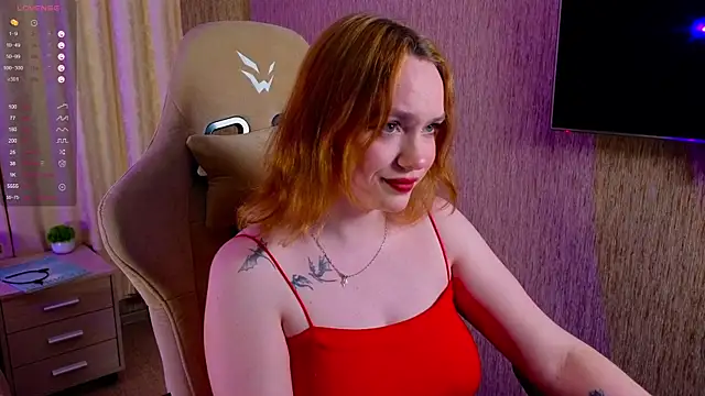 Kari Lunna online show from December 2024 06:32:02 PM