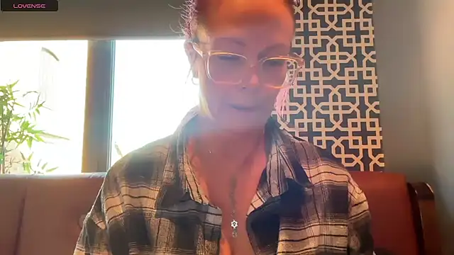 MelodyRoseUk online show from October 2025 11:58:01 AM