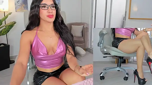 Snapshot of kimberly_ chatting on February 2025 09:42:02 PM kimberly online show from February 2025 09:42:02 PM