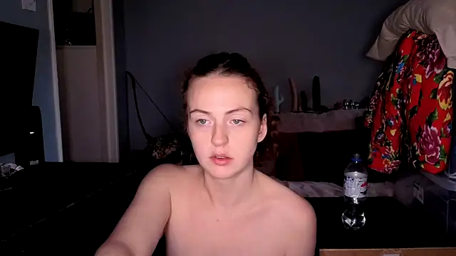 ENGLISHEMILY 69 online show from November 2025 10:59:01 AM