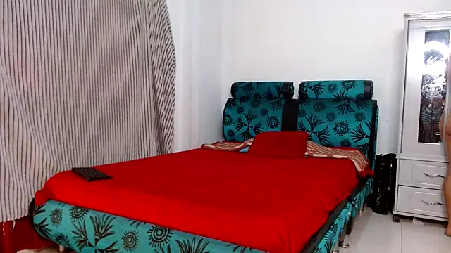 carolanyi online show from May 2026 08:03:02 PM