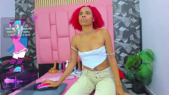 Brithanyslim online show from June 2026 07:35:01 PM