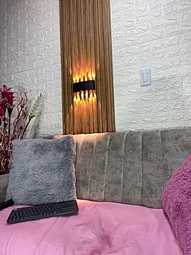 Annyy Ricee28 online show from December 2024 01:28:01 PM