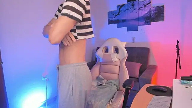 odelei online show from February 2025 07:42:02 AM