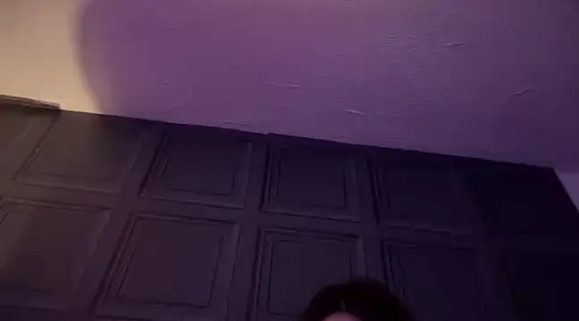 Snapshot of curvybabesx1 chatting on March 2025 10:53:02 PM curvybabesx1 online show from March 2025 10:53:02 PM