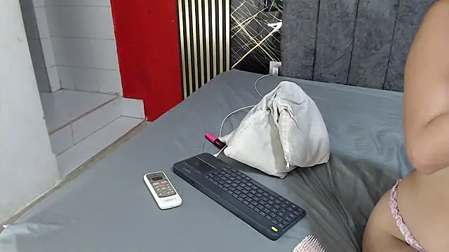 Snapshot of alana_dirty_sex chatting on February 2026 06:26:01 AM alana dirty sex online show from February 2026 06:26:01 AM